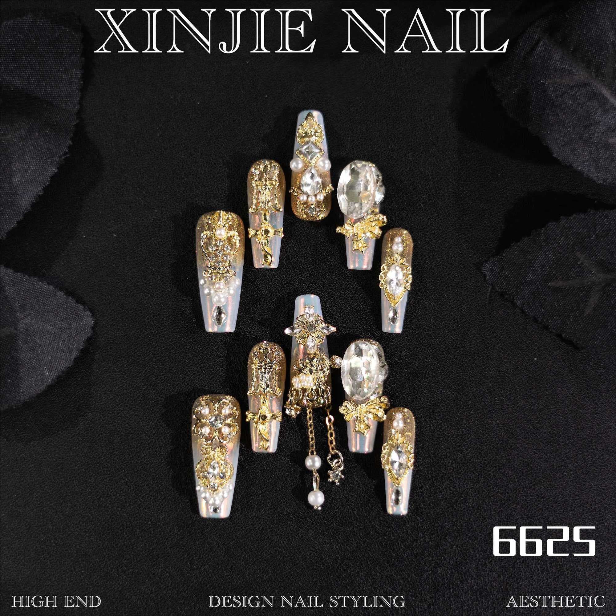 Miss Fortune – Starry Gold Yarn Luxury Sparkling Handmade Press-On Nail Art image
